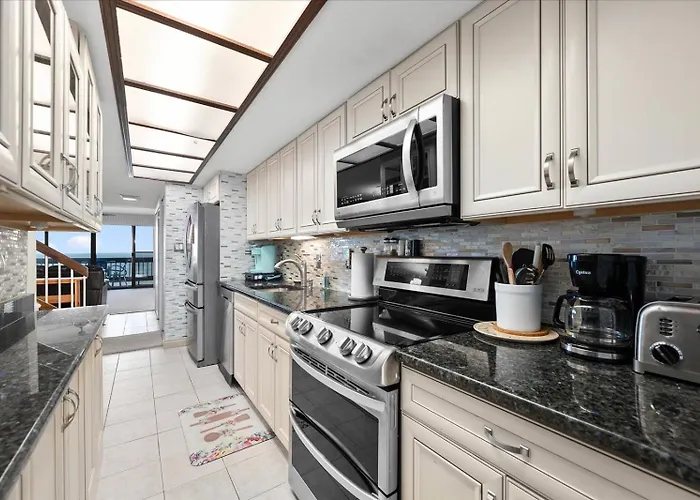 Century One-beautiful 2 Bed Oceanfront With Indoor Pool! *