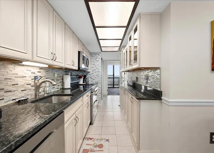Century One-beautiful 2 Bed Oceanfront With Indoor Pool!