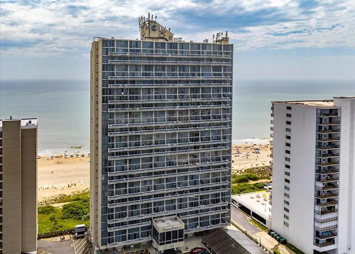 Century One-beautiful 2 Bed Oceanfront With Indoor Pool! * Ocean Stadt